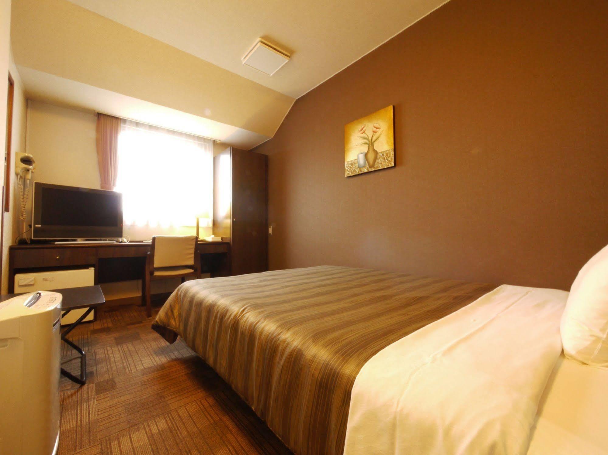 Hotel Route-Inn Ageo Экстерьер фото