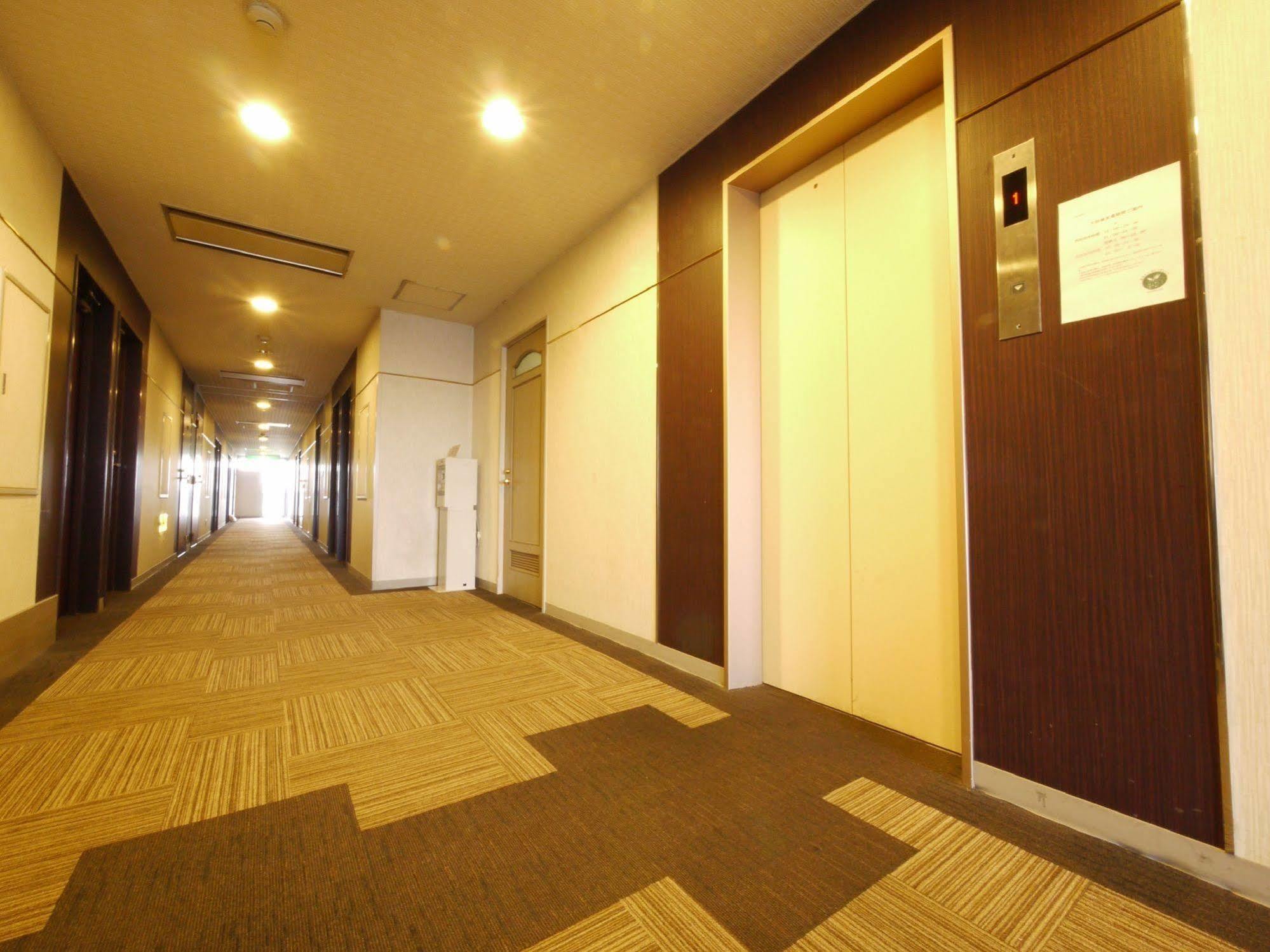 Hotel Route-Inn Ageo Экстерьер фото